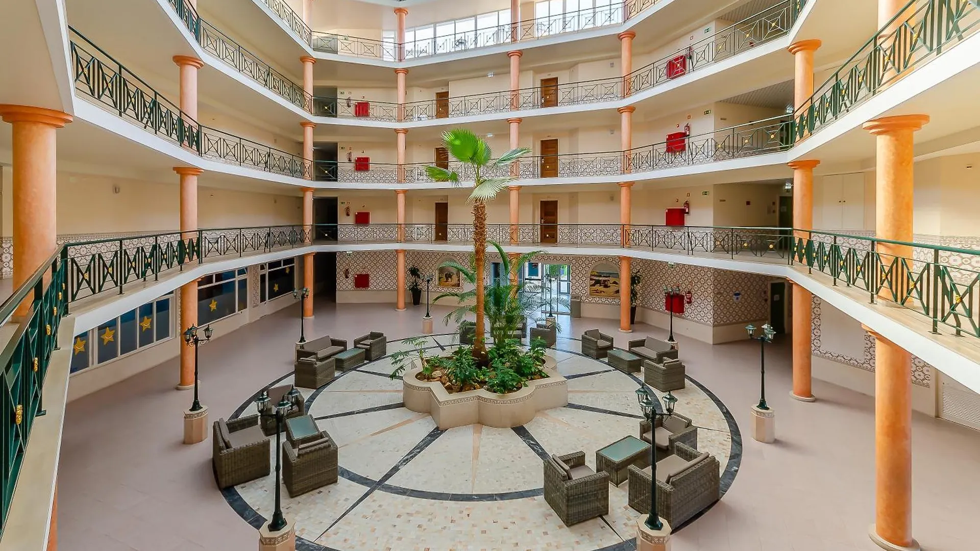 Turim Estrela Do Vau Hotel Portimao 4*,  Portugal