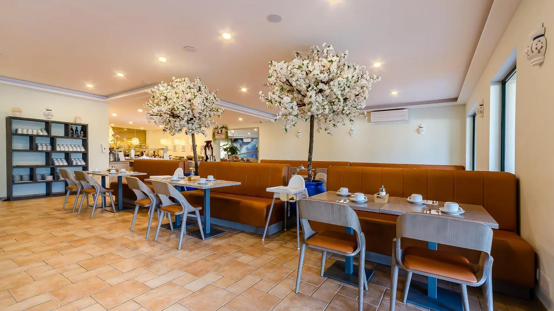 アパートホテル Turim Estrela Do Vau Hotel ポルティマン